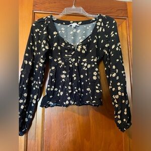 American Eagle- XS- long sleeve crop top